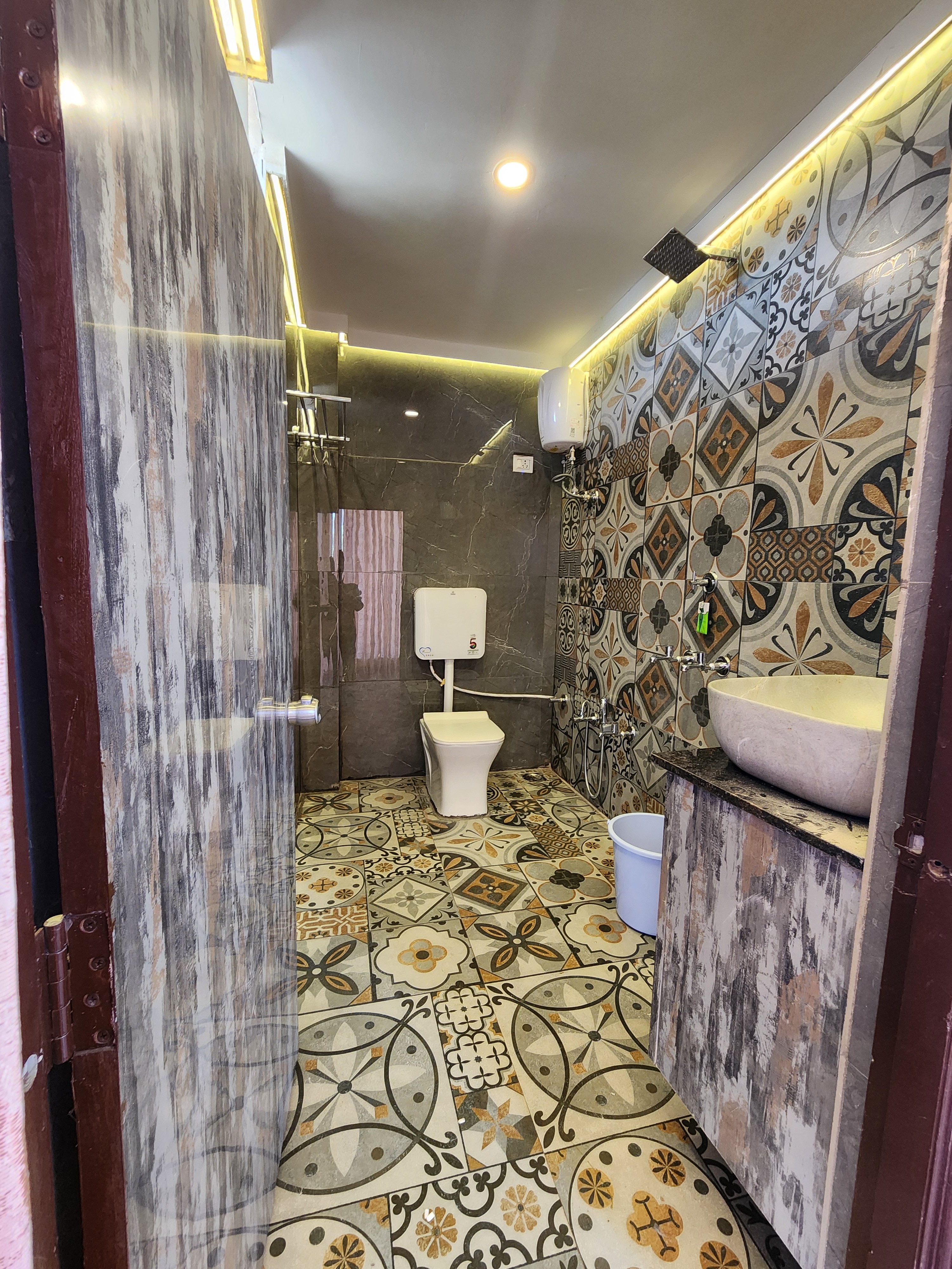 PODDAR ROYAL RESORT - Tap to explore photos