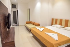 Hotel Shree Narayani, Tuljapur, Latur