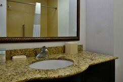 Hampton Inn & Suites Fredericksburg, Gillespie