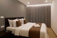 Hotel Crystel Residency  by Premium Villa, Delhi