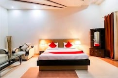 HOTEL CHANDRYAN, Najibabad