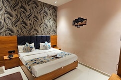 Hotel Pacific View, Ahmedabad