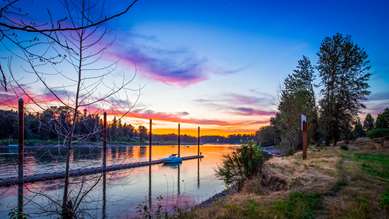 Best Western Plus Rivershore Hotel - Tap to explore photos