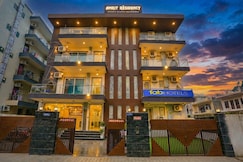 FabHotel Amrit Grand, Gurgaon