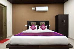 Hotel O Zirakpur City Court Complex Formerly The Platinum, Zirakpur