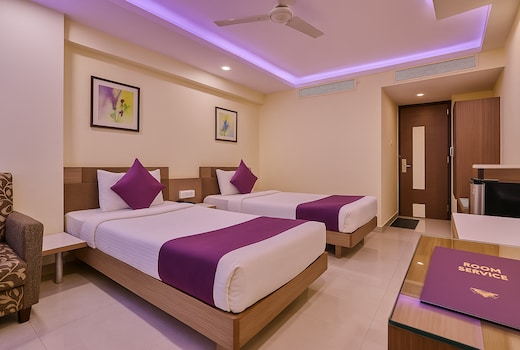 Hotel Amrit Residency