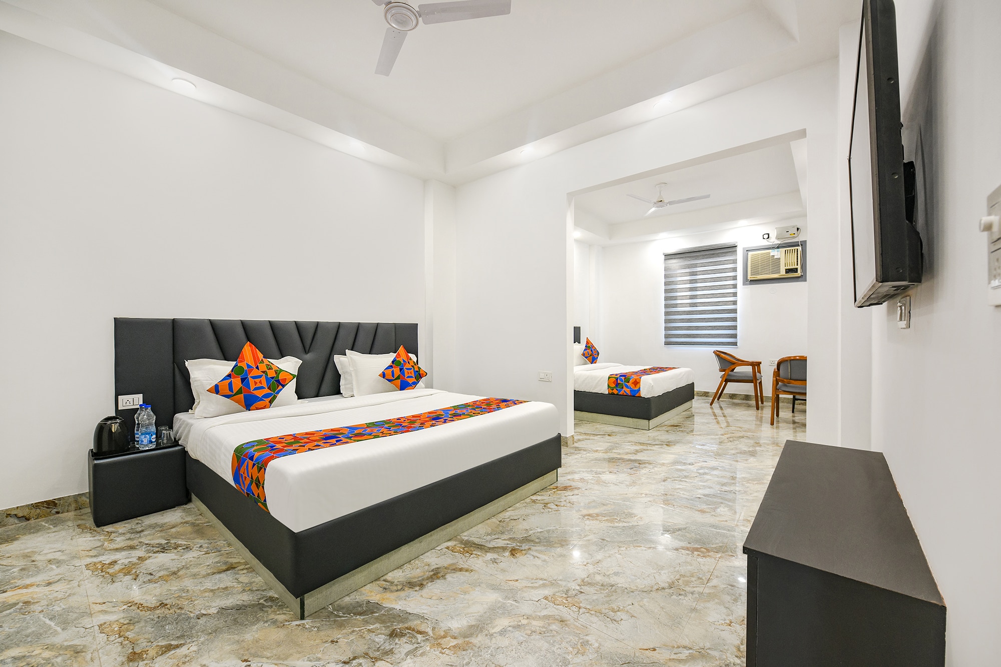 FabHotel The Premium Villa - Tap to explore photos