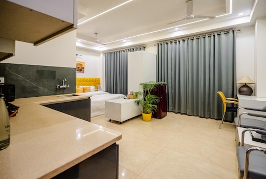 Lime Tree Luxury Studios | Element One