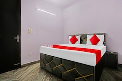 Hotel O Premium Rooms, Faridabad