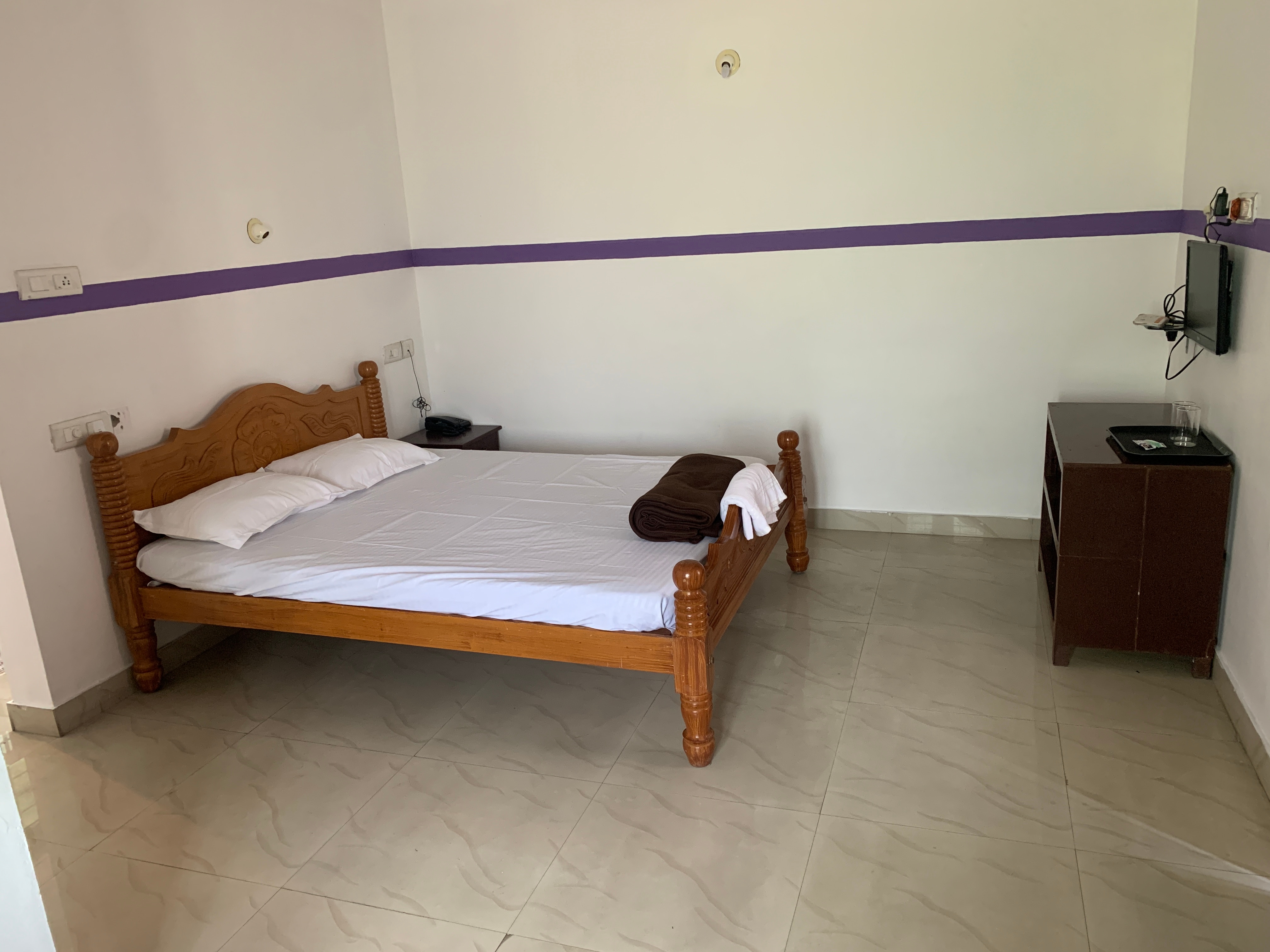 AMMA INN HIGHWAY HOTEL - Tap to explore photos