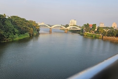 Riverview 1BHK for Family Friends Aluva Cochin, Cochin