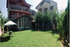 Hotel K S Delite, Srinagar
