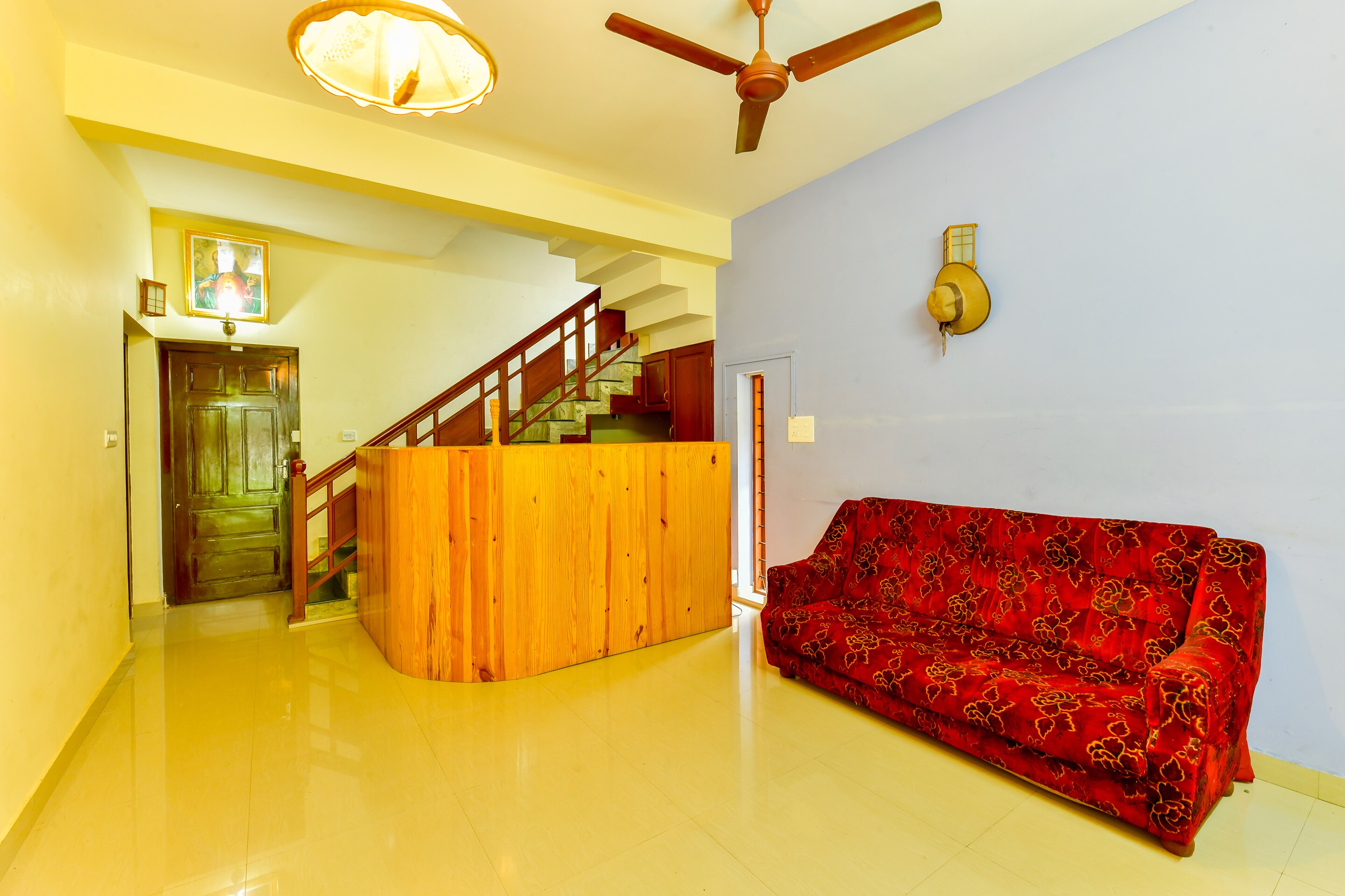 Lake Castle Alleppey Villa - Tap to explore photos