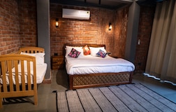 Cottage 1 Room1