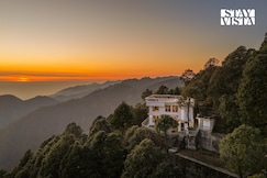 StayVista at The Pink Magnolia, Mussoorie