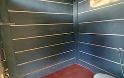 Base Tent Bed and Breakfast