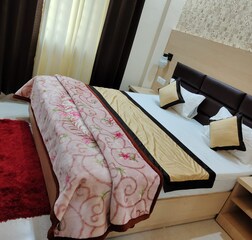 Deluxe rooms