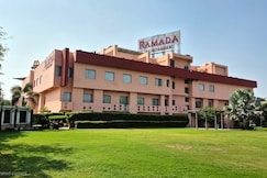 Ramada by Wyndham Ajmer, Pushkar