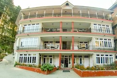 Hotel Pine Grove