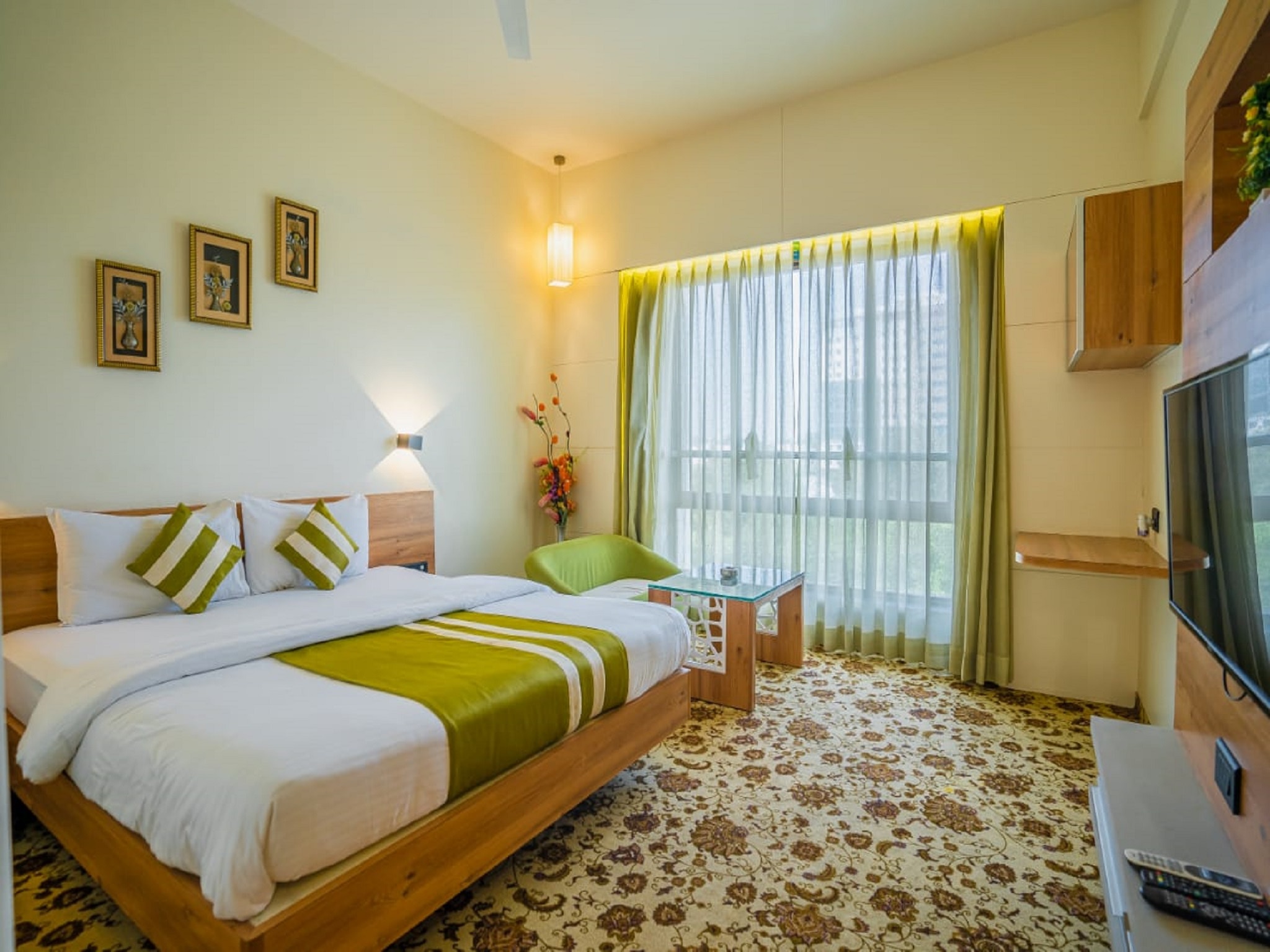 Hotel V Star 4