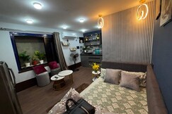 Elegant Studio - Couple & Solo Travelers Welcome, Kolkata