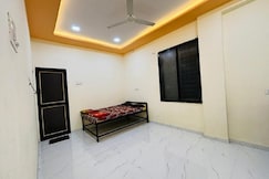 Martand Bhaktniwas & Lodging, Sasvad