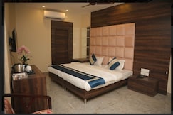 Hotel Dolly Premium, Siliguri