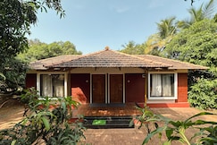 PRASAD VILLAS AND HOMESTAY, Lanja