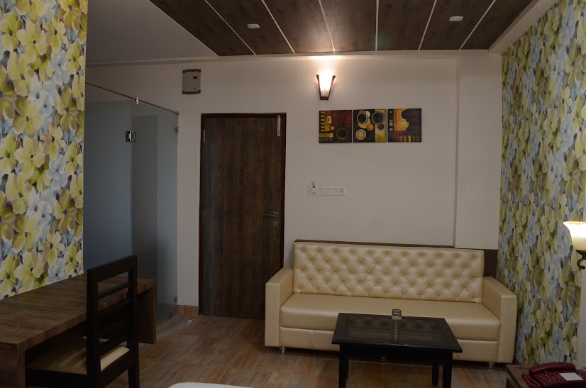 HOTEL KUSUM VALLEY - Tap to explore photos