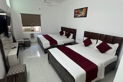Hotel City Stay, Chandigarh