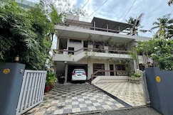 Family spacious 2BHK Homestay near Medical Collage, Thiruvananthapuram