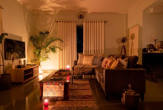 3BHK Bridgerton villa w/pool| 8mins from Calangute by Savera Stays