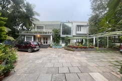 Arsva -  2 BR, Living Area & Roof-top Garden, Guruvayur