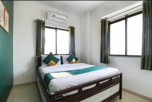Aarya Stays: 2BHK apartments with Car Parking on way to Pawna Lake