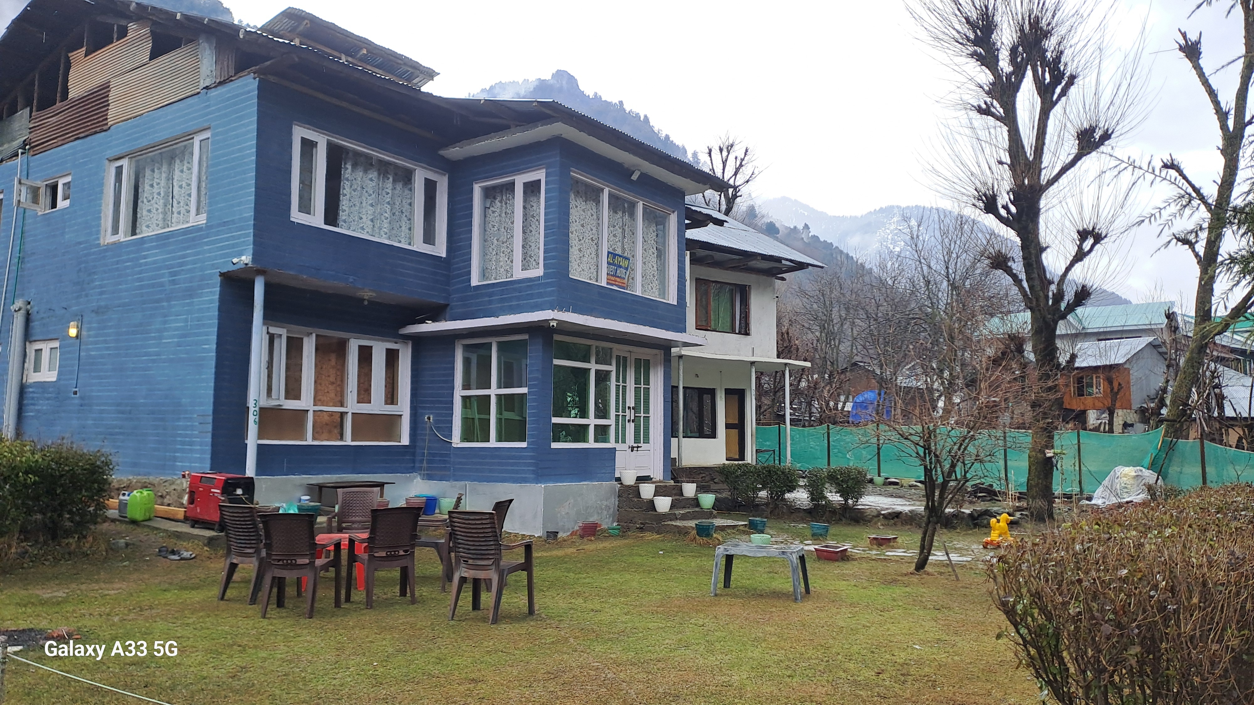 AL-AYAAN GUEST HOUSE - Tap to explore photos