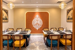Grand Continent Premier Vellore, Vellore