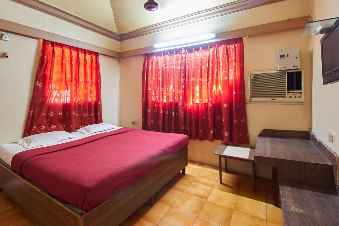 Standard Double Rooms-A.C 1