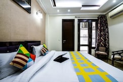 Namastey Homes 2 BHK apartment fully furnished, Delhi