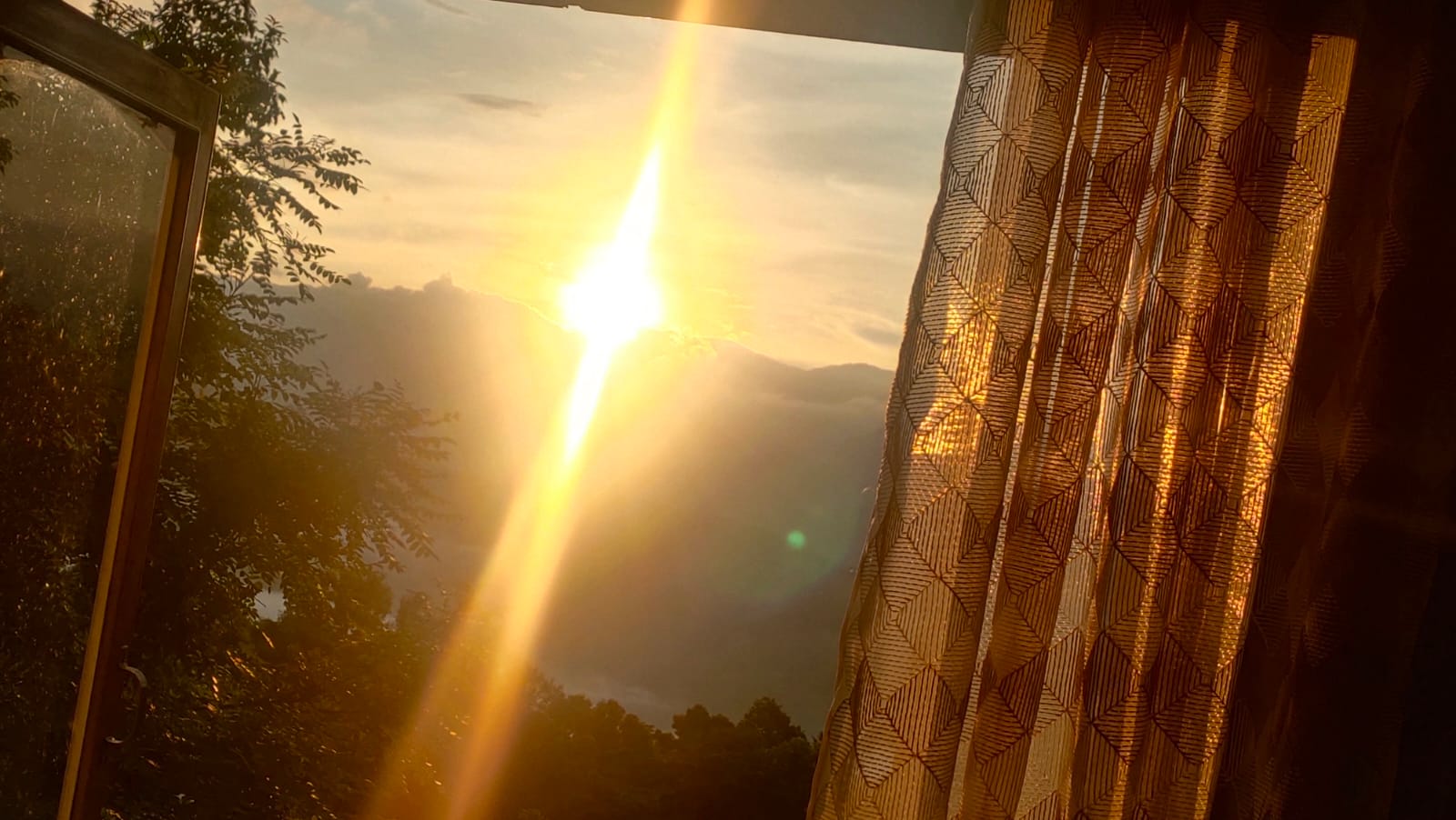 Good Vibes Homestay - Tap to explore photos