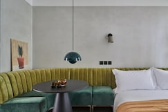 Kingsland Locke London,  London