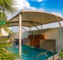 Swimming Pool 1