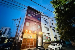 Hotel Dev Inn, Lucknow