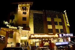 Hotel Solitaire, Lucknow