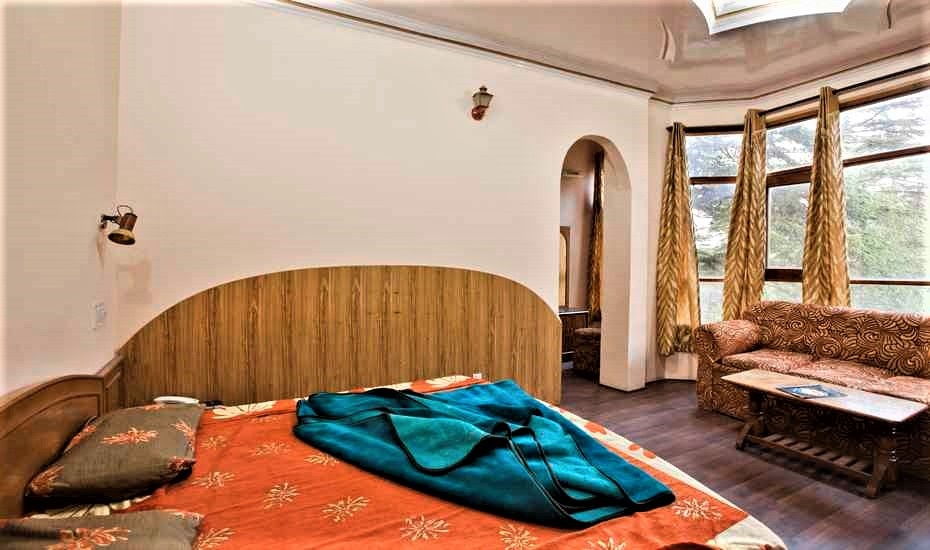 Hotel Chail Inn - Tap to explore photos