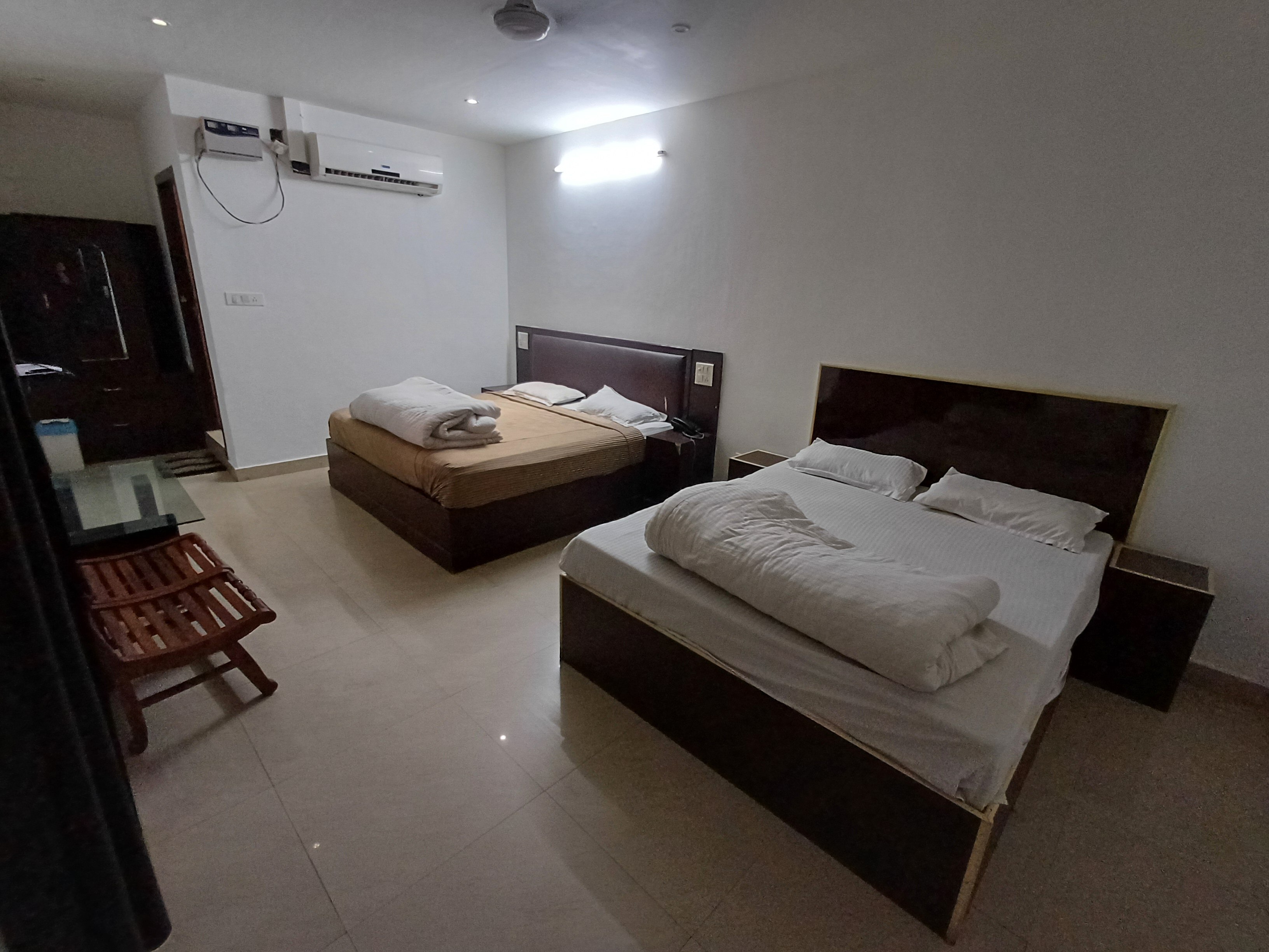 Hotel Abhi Residency - Tap to explore photos