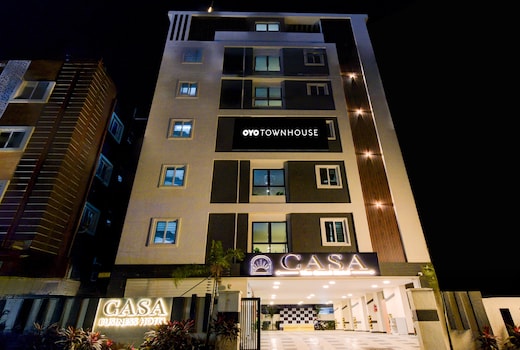 Super Townhouse Casa Grand Miyapur