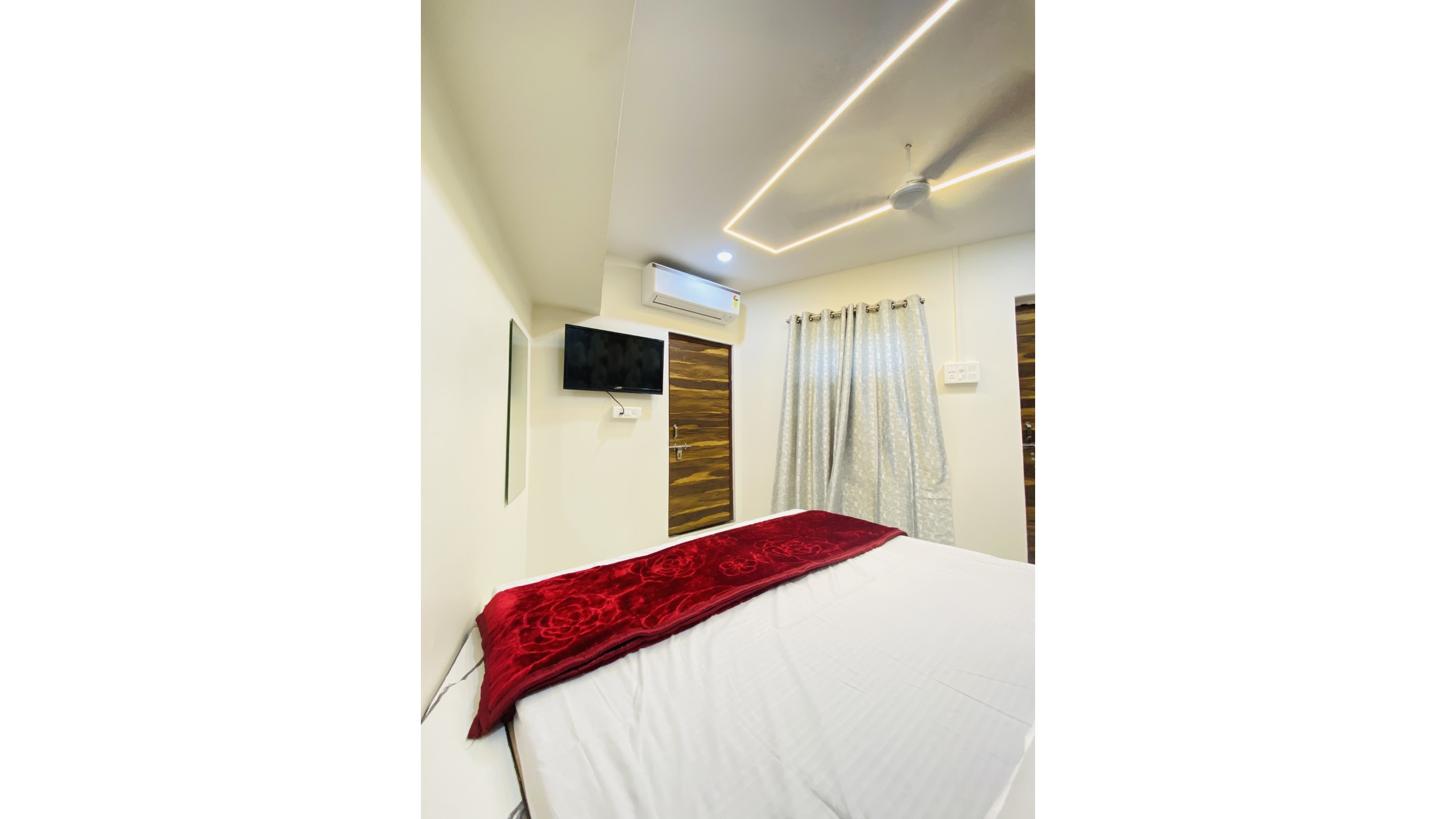 The Kashi Rooms - Tap to explore photos