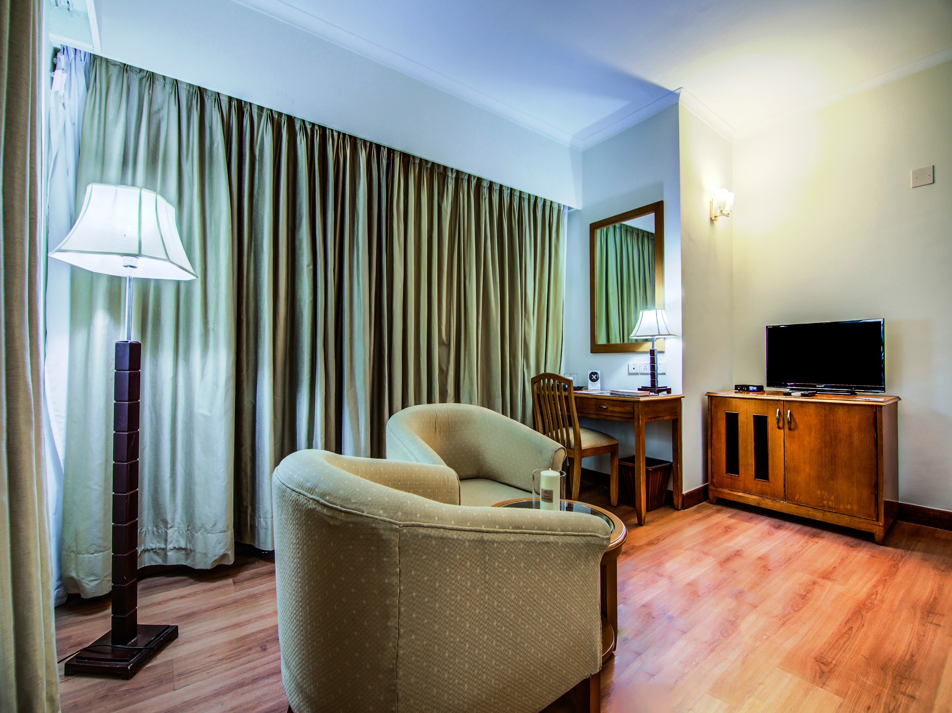 Sai Vishram Business Hotel - Tap to explore photos
