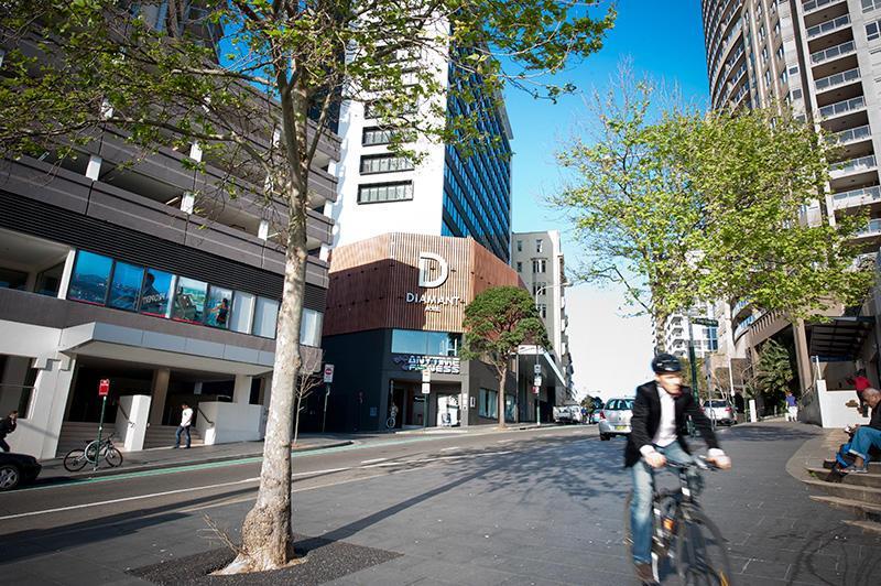 Indigo Sydney Potts Point - Tap to explore photos