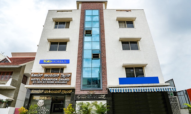 FabHotel Champion Grand - Nr. Fortis Hospital, Nagarbhavi - Tap to explore photos